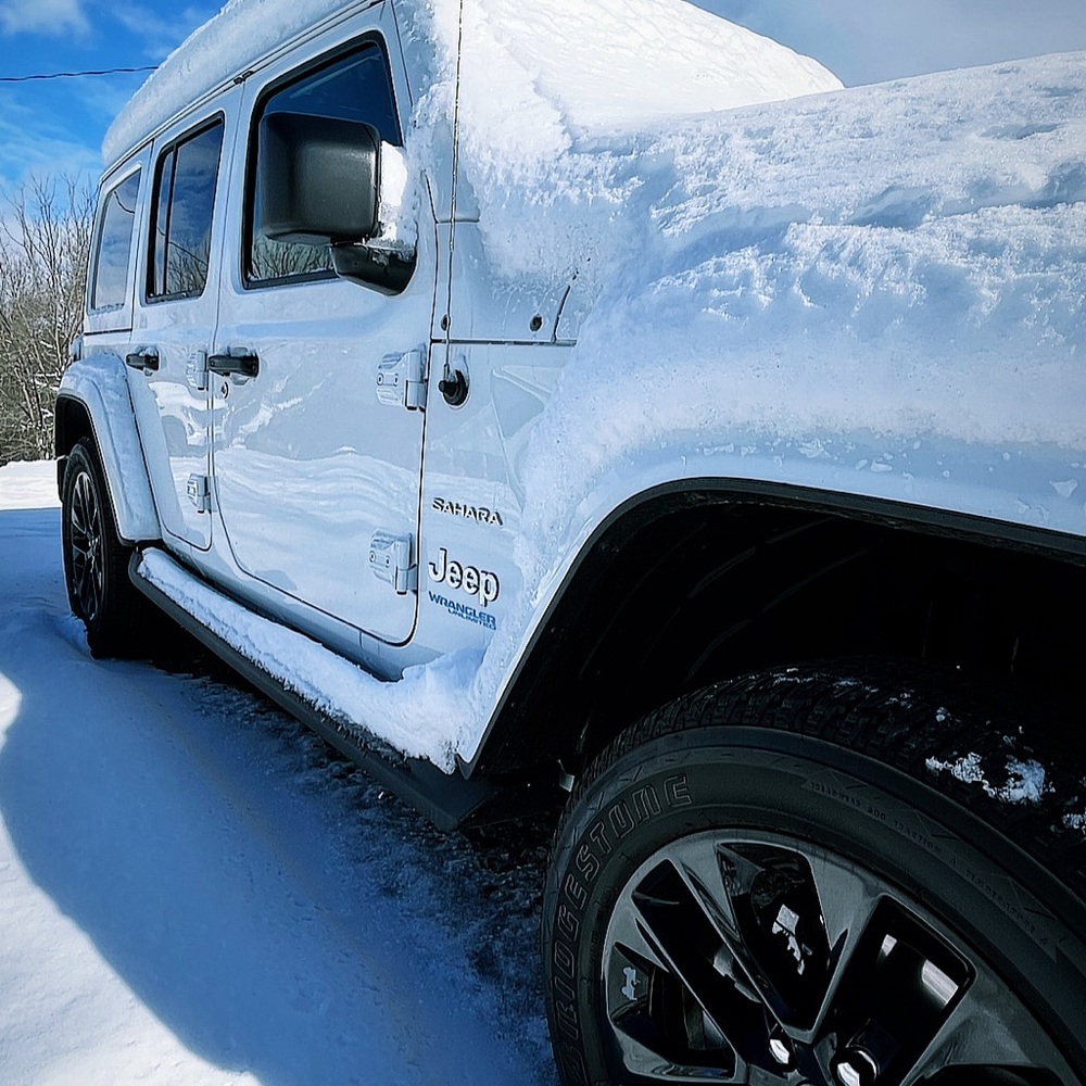 Meet your Posher, Courtney